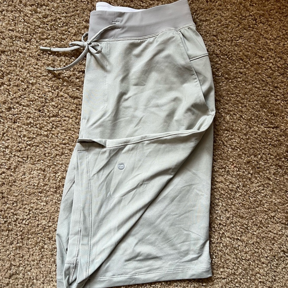 Lulu Lemon Linerless Short